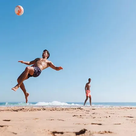 Single-story Homes, Pool, Playground * 萨比诺瓦